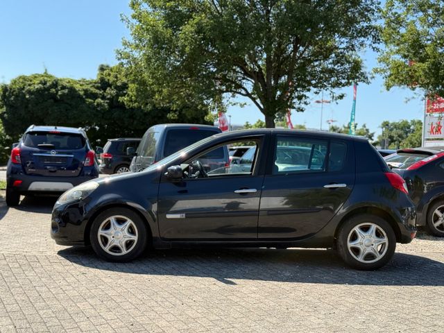 Fahrzeugabbildung Renault Clio III Dynamique Klima
