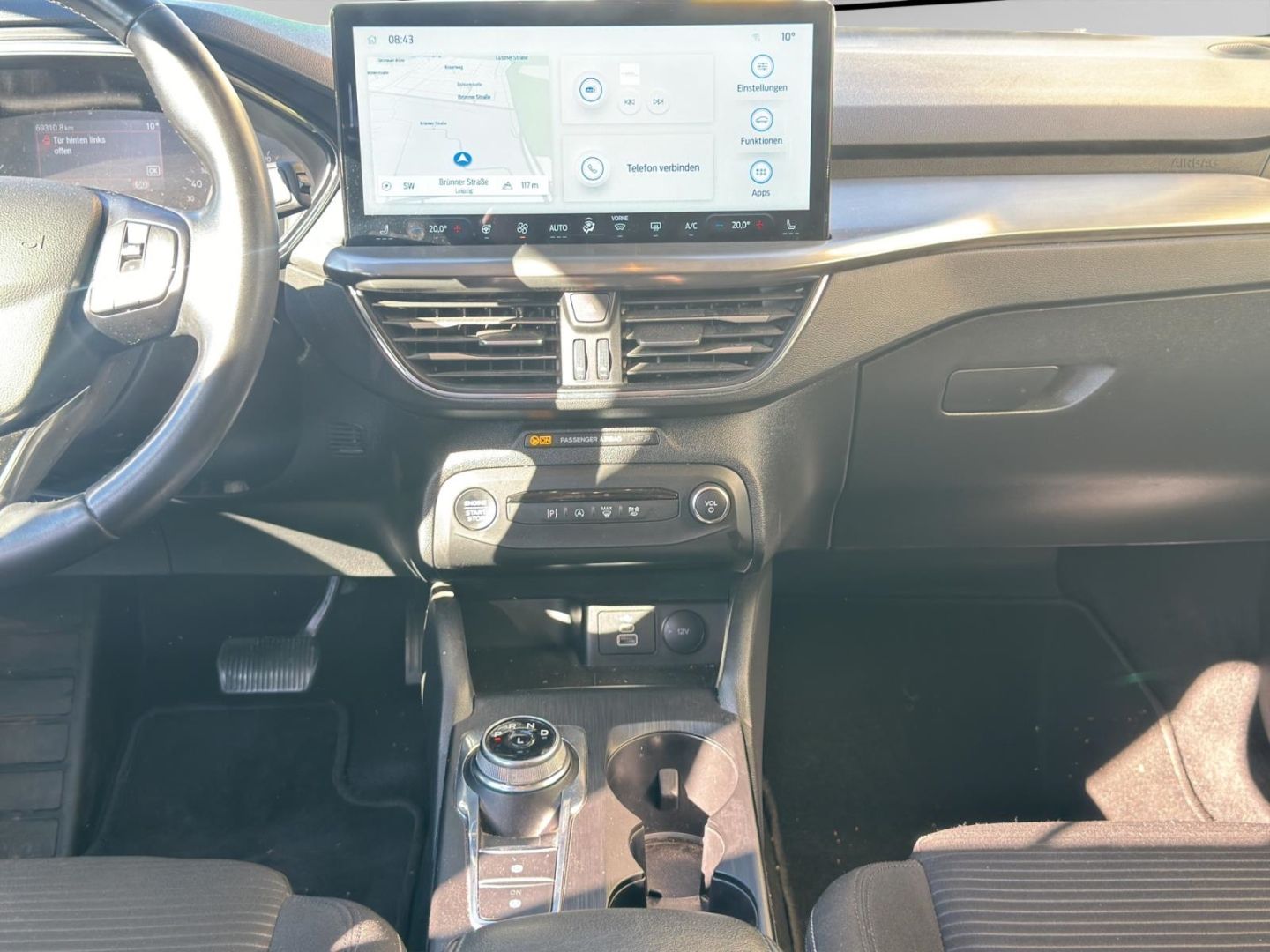 Fahrzeugabbildung Ford Focus Turnier Titanium 1.5 EcoBlue EU6d