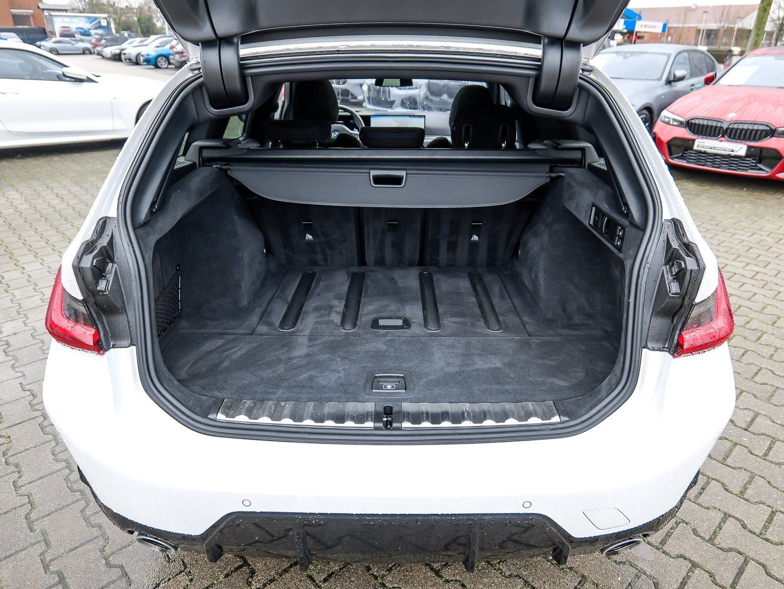 BMW 330 - Bild 21