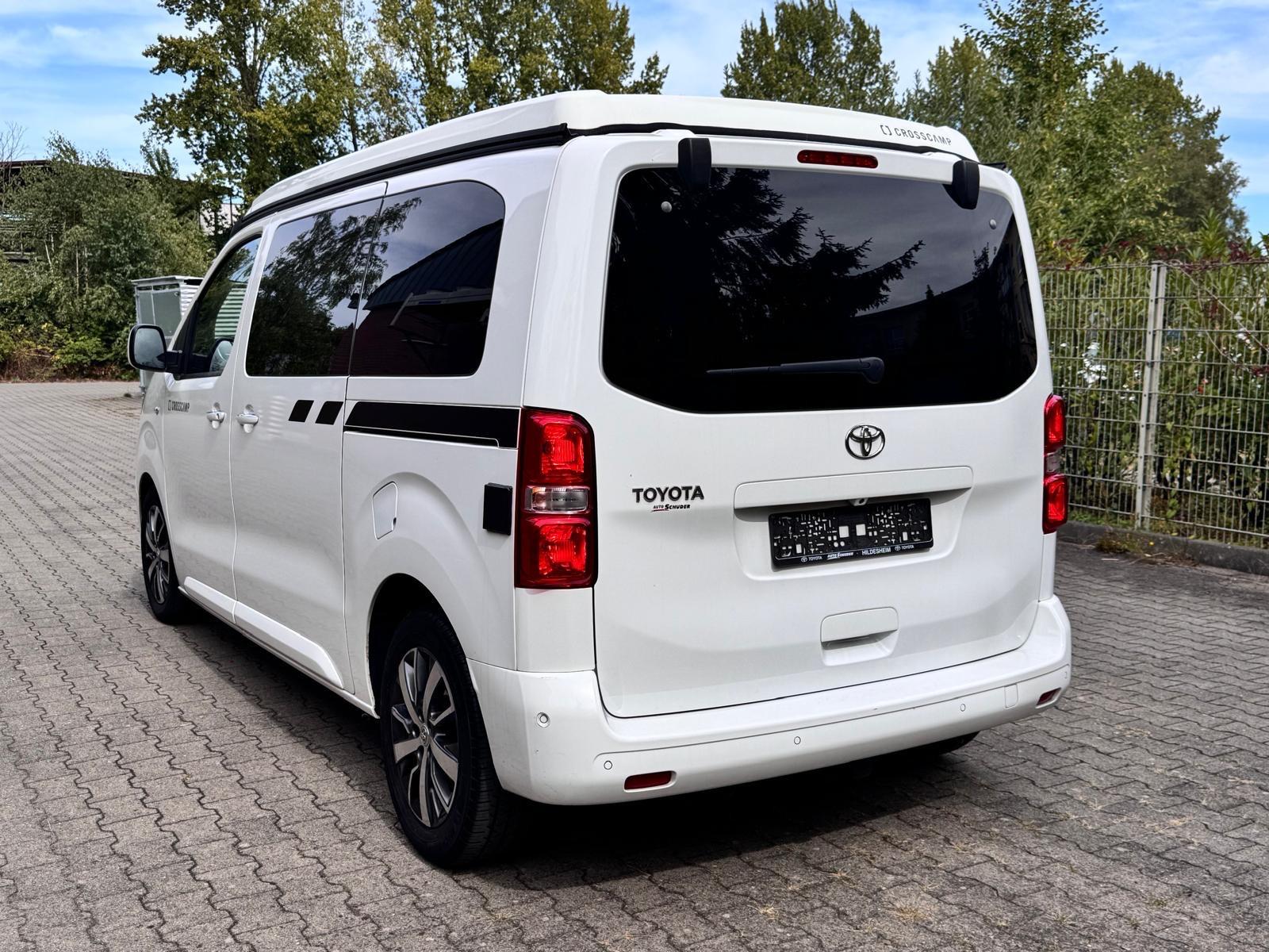 Toyota Crosscamp - Automatik - Standheizung - 1.Hand -