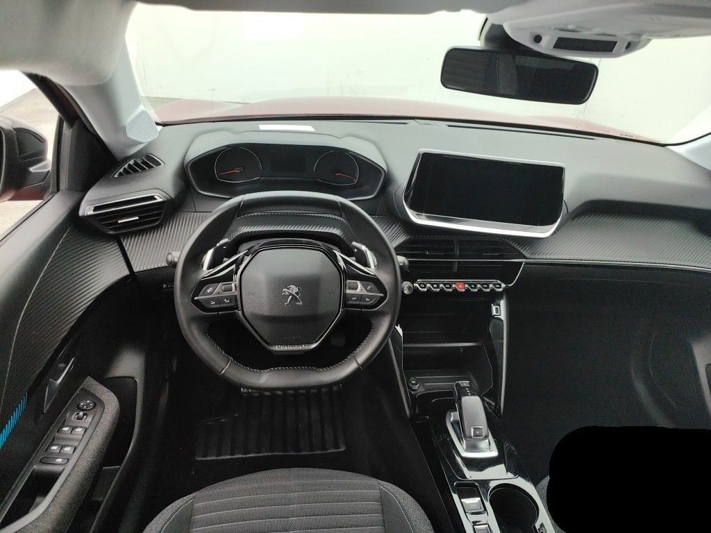 Fahrzeugabbildung Peugeot 208 Style 1.2T LED/NAVI/PDC/ALU/TEMPOMAT