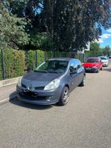 Renault Clio 1.5 - Renault Clio aus 2006 mit Diesel-Antrieb