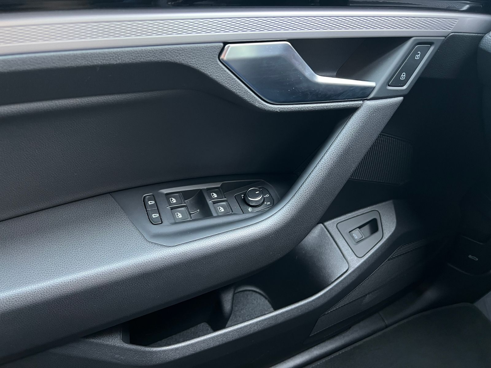 Fahrzeugabbildung Volkswagen Touareg 3.0 V6 TDI 4MOTION *Luftfederung, AHK, L