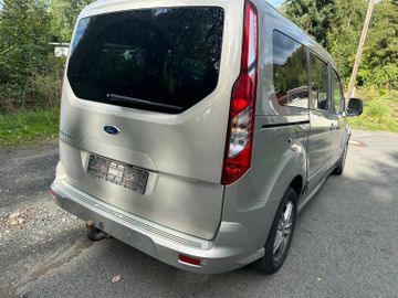 Ford Grand Tourneo - 7