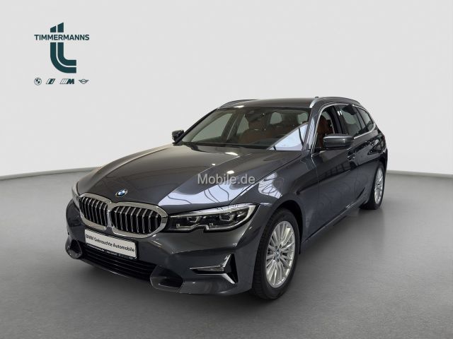 BMW 320d xDrive Touring Luxury Line HUD LED AHK