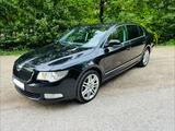 Skoda Superb 3.6 V6 DSG 4x4 Elegance, orig. 92 tkm - Skoda Superb: Allradantrieb, 3.6