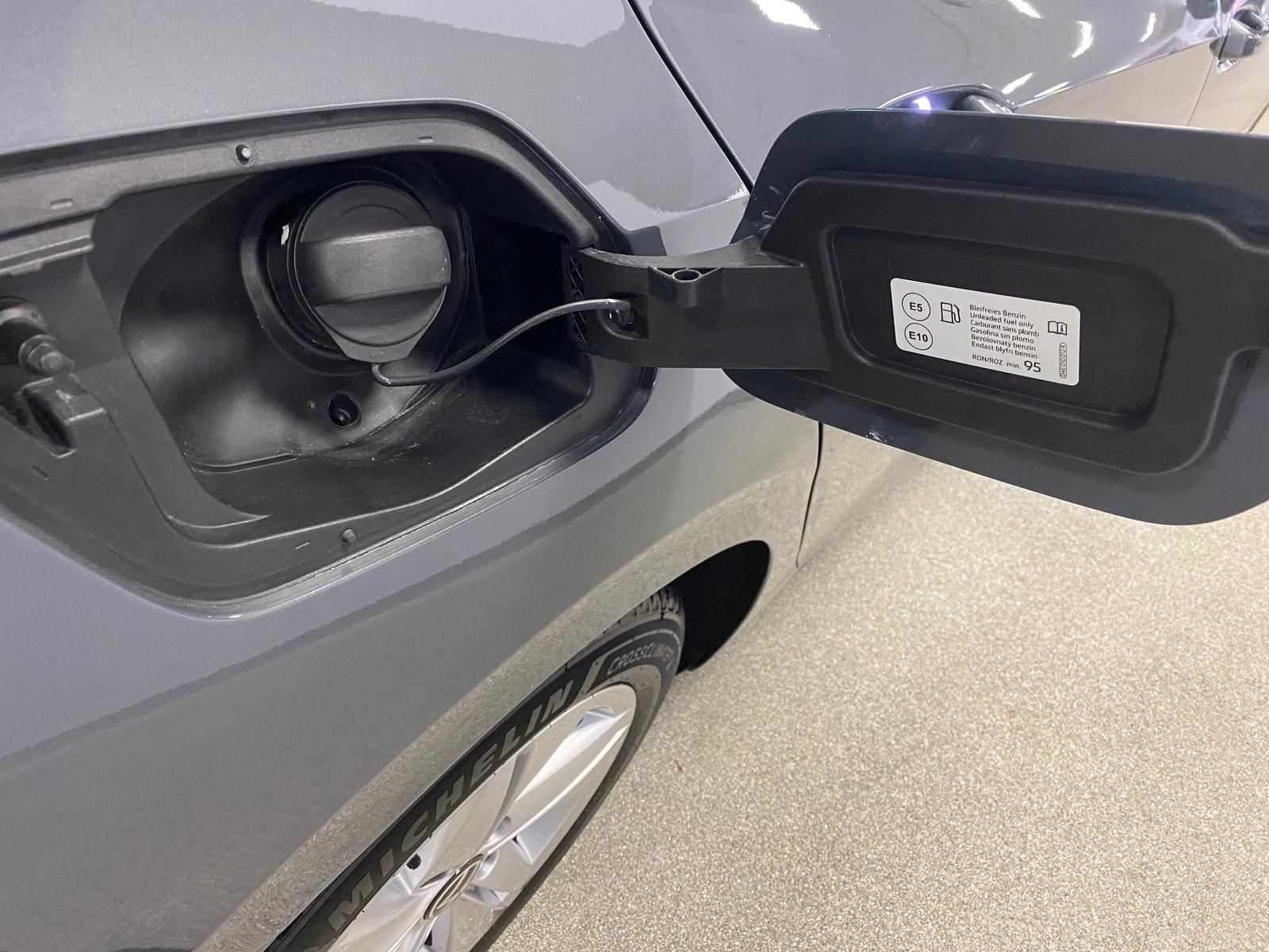 Fahrzeugabbildung Volkswagen Golf Variant 1.5 TSI APP+KLIMA+ACC+RFK+AHK+NAVI+