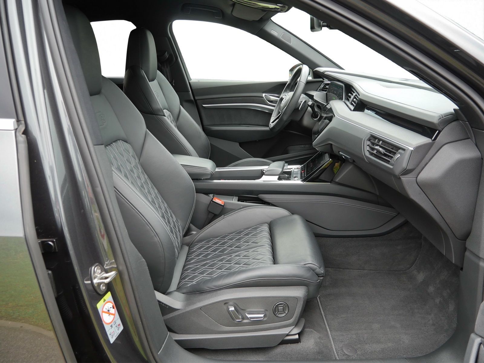 Audi e-tron Sportback S quattro 356km WLTP Nacht B&O foto 4