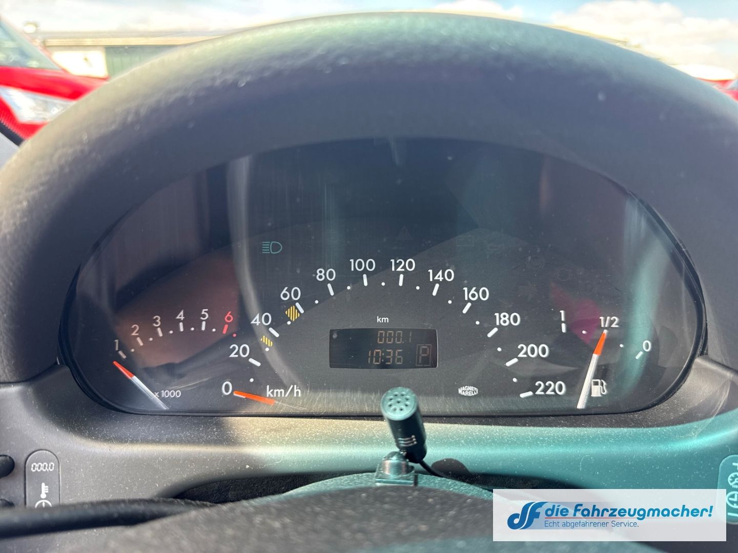 Fahrzeugabbildung Mercedes-Benz Vaneo Compact Van El. Panodach Leder *EXPORT