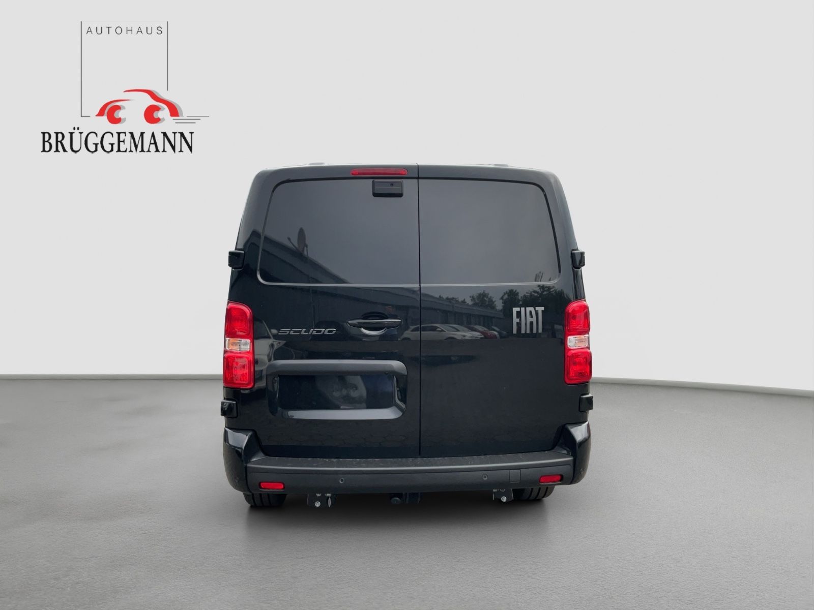 Fahrzeugabbildung Fiat Scudo L3 177 PS Multicab Automatik Leder AHK