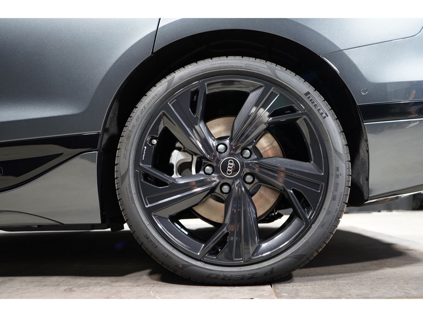 Audi A6 e-tron - Bild 16