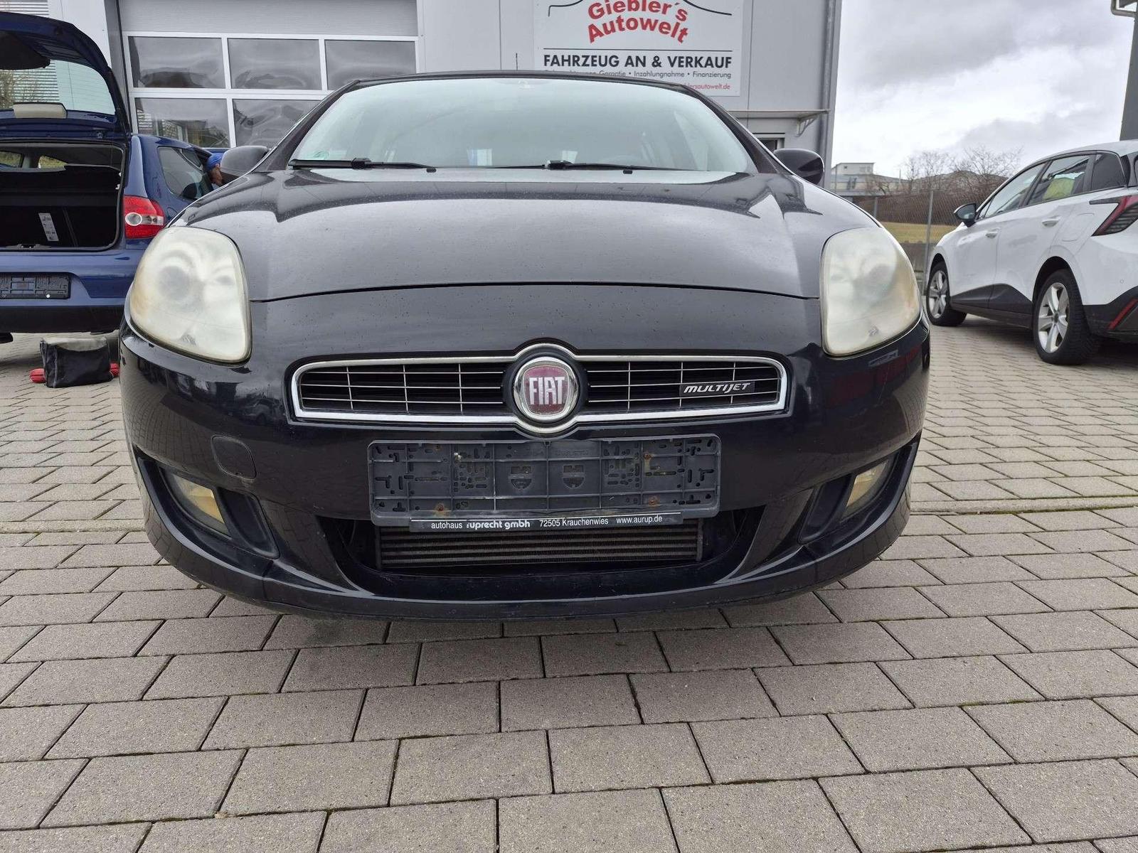 Fiat Bravo 1.9 8V Multijet Dynamic/Klima/5 Türen/weni