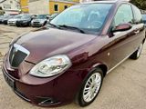 Lancia Ypsilon 1.4 16V Oro * Automatik * Klima * EFH * - Lancia Ypsilon