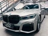 BMW M760 L i xDrive V12*Skylounge*NP 287.000€*Traum* - BMW: 7 V12
