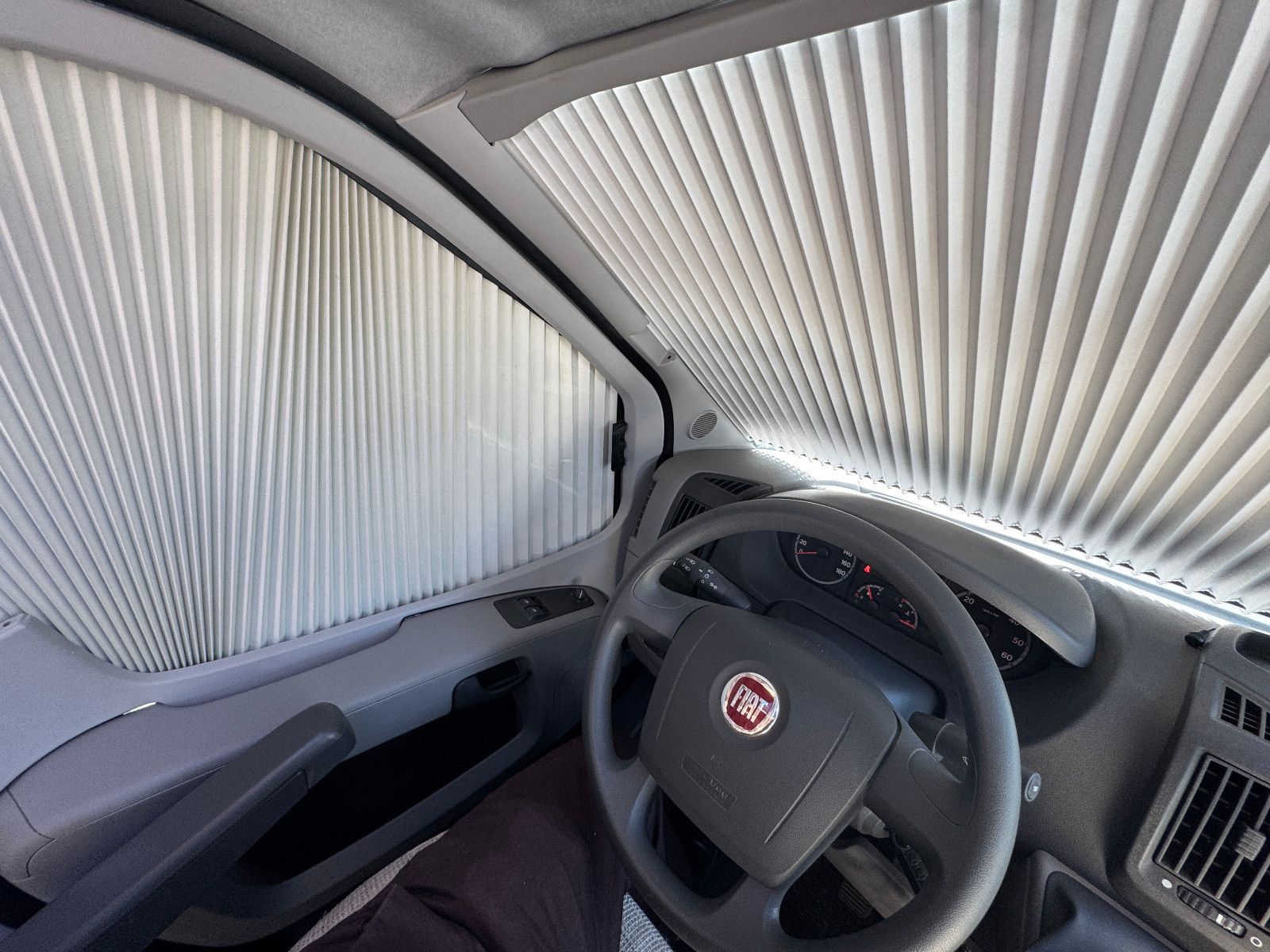 Fahrzeugabbildung Knaus 650 MEG 50 YEARS EDITION SOLAR AHK LUFTFEDERUNG