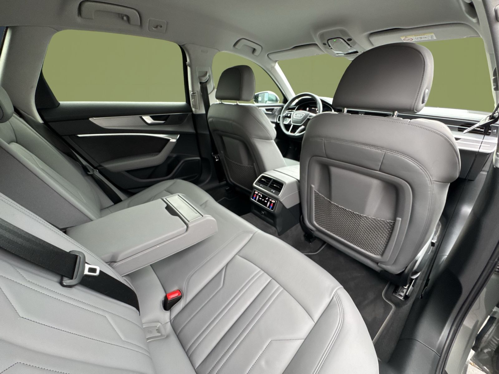 Audi S6 - Bild 18