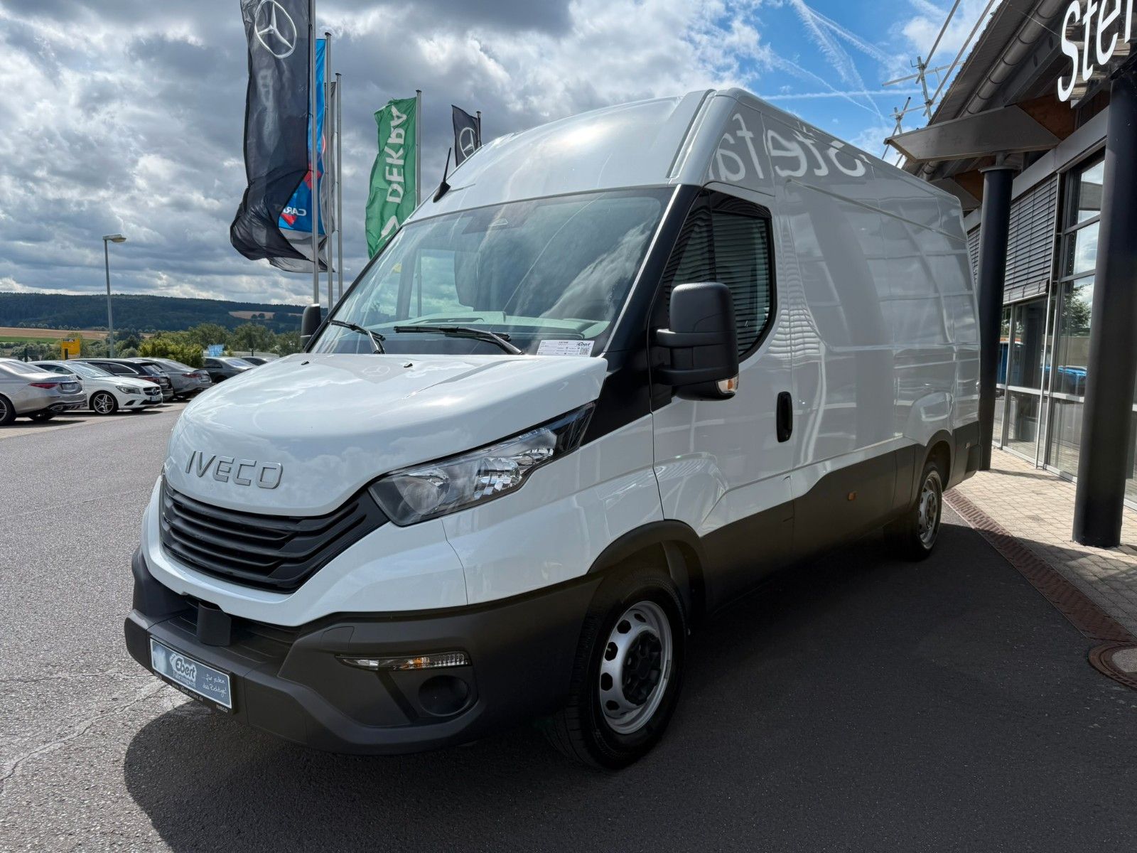 Fahrzeugabbildung Iveco Daily 35S14 V Y ASC-Ausbau Kastenwagen *R 3.520*