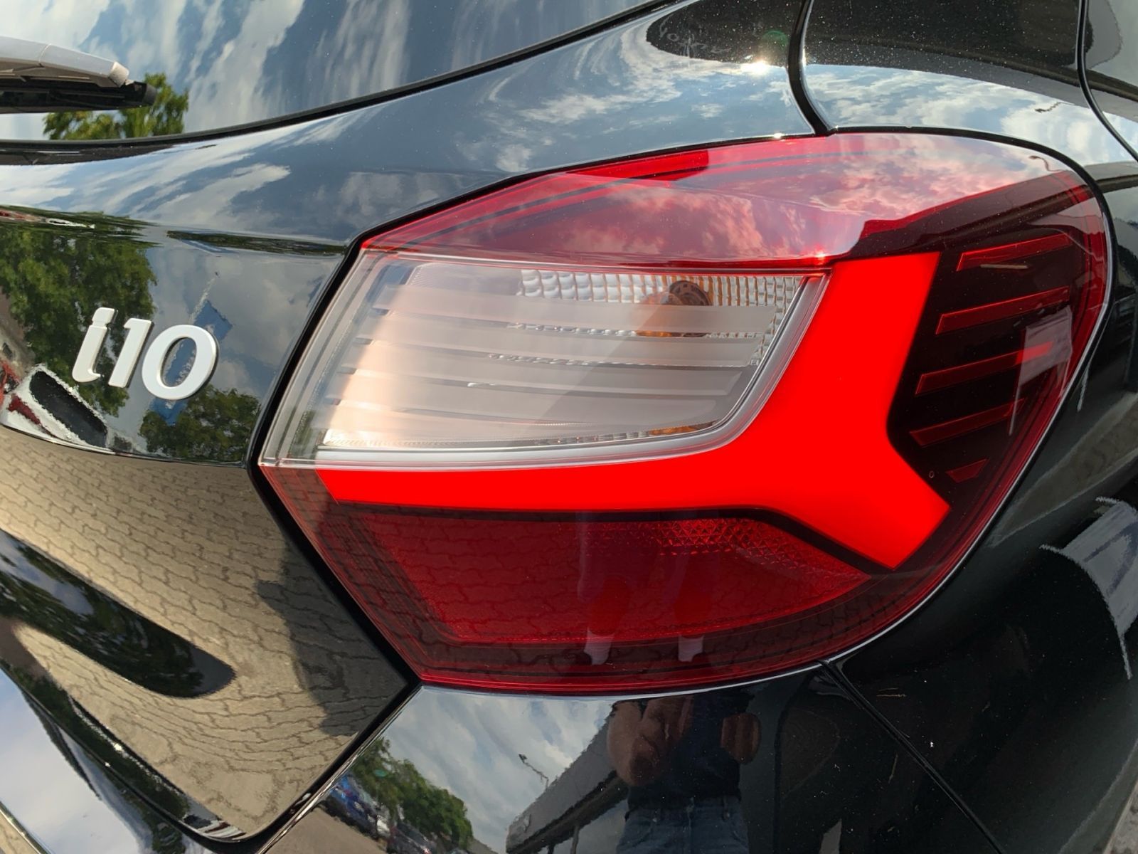 Fahrzeugabbildung Hyundai i10 1.2 Automatik Prime Navi Kamera