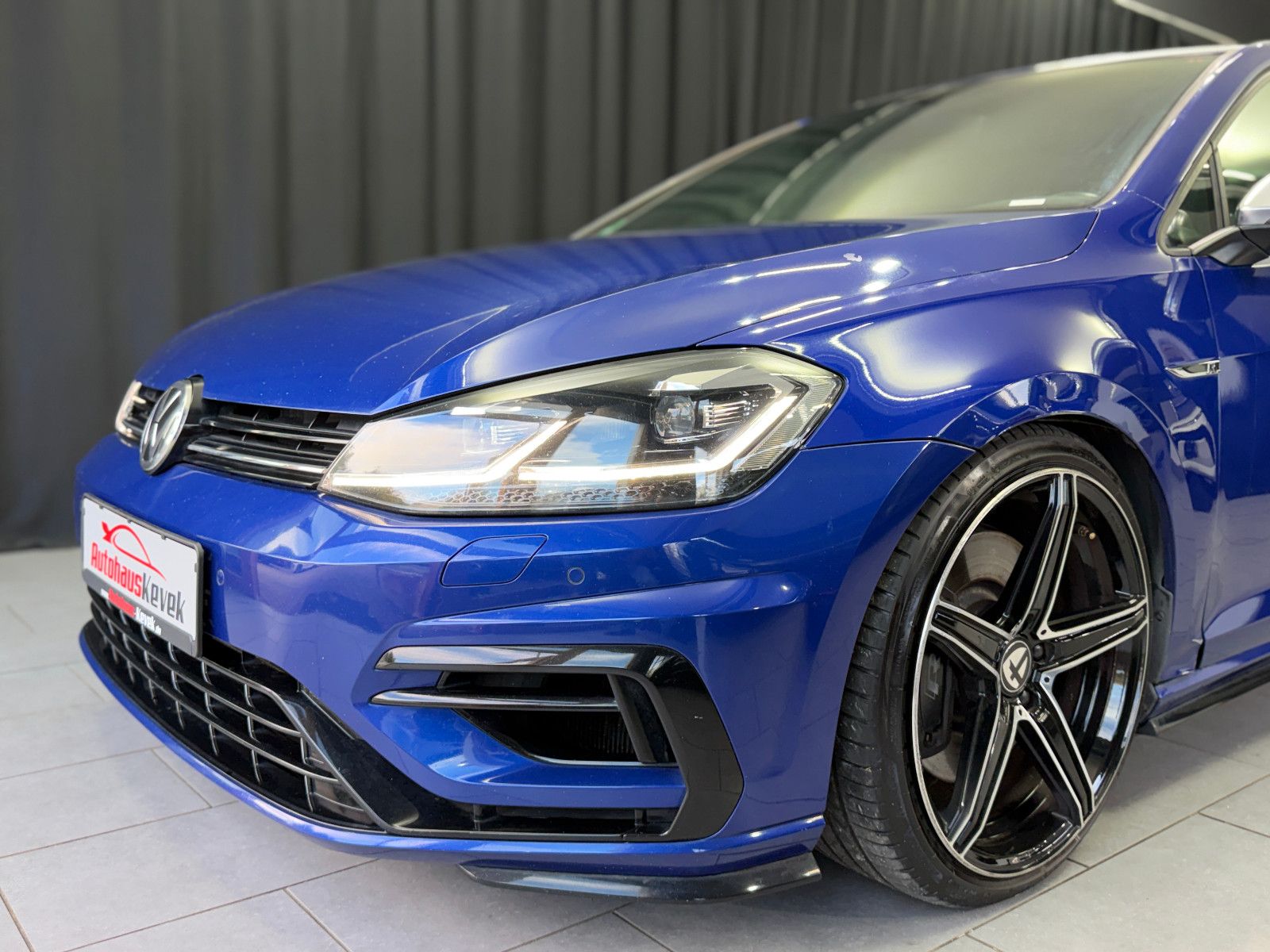 Fahrzeugabbildung Volkswagen Golf VII Lim. R 4Motion|H&R|GRAIL Exhaust
