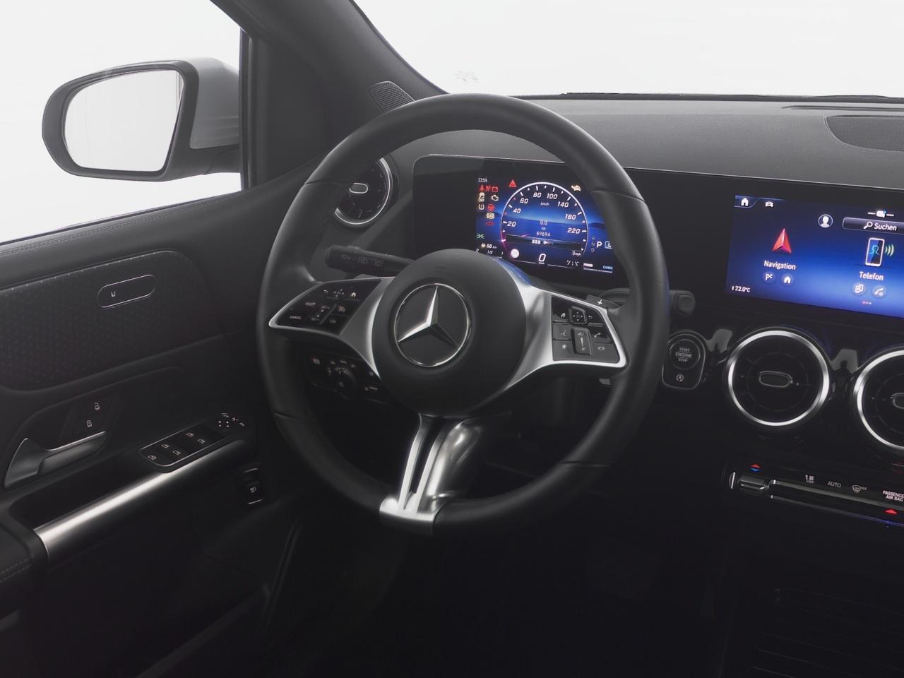 Mercedes-Benz B 180 Progressive+NavPrem+MBeam+Pano+EHeck+RFK