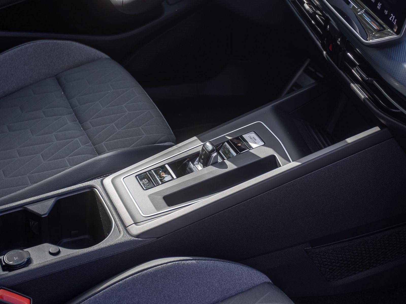 Volkswagen Golf VIII Goal 1.5 eTSI Navi LED ACC EPH AHK, миниатюра 23