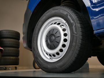 Volkswagen T6 Transporter - 4
