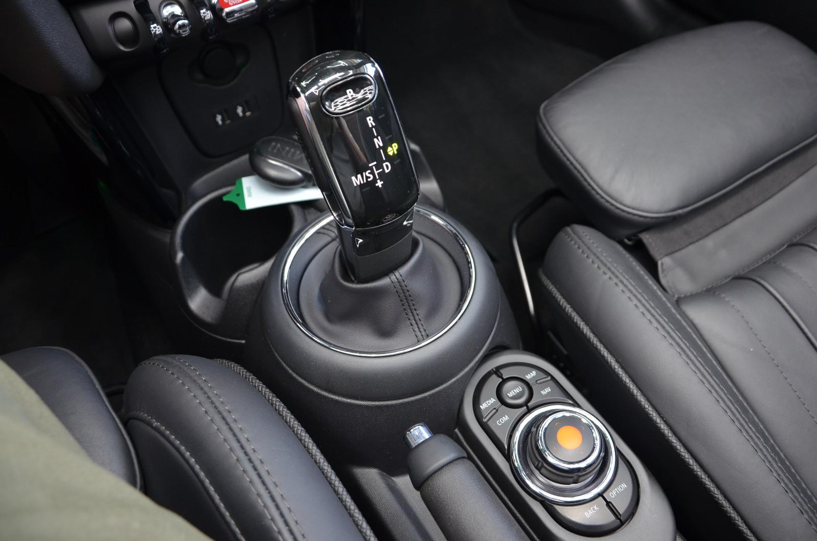 MINI Cooper S Cabrio *AUTOMATIK*LED*NAVI*H/K*1.HAND!*
