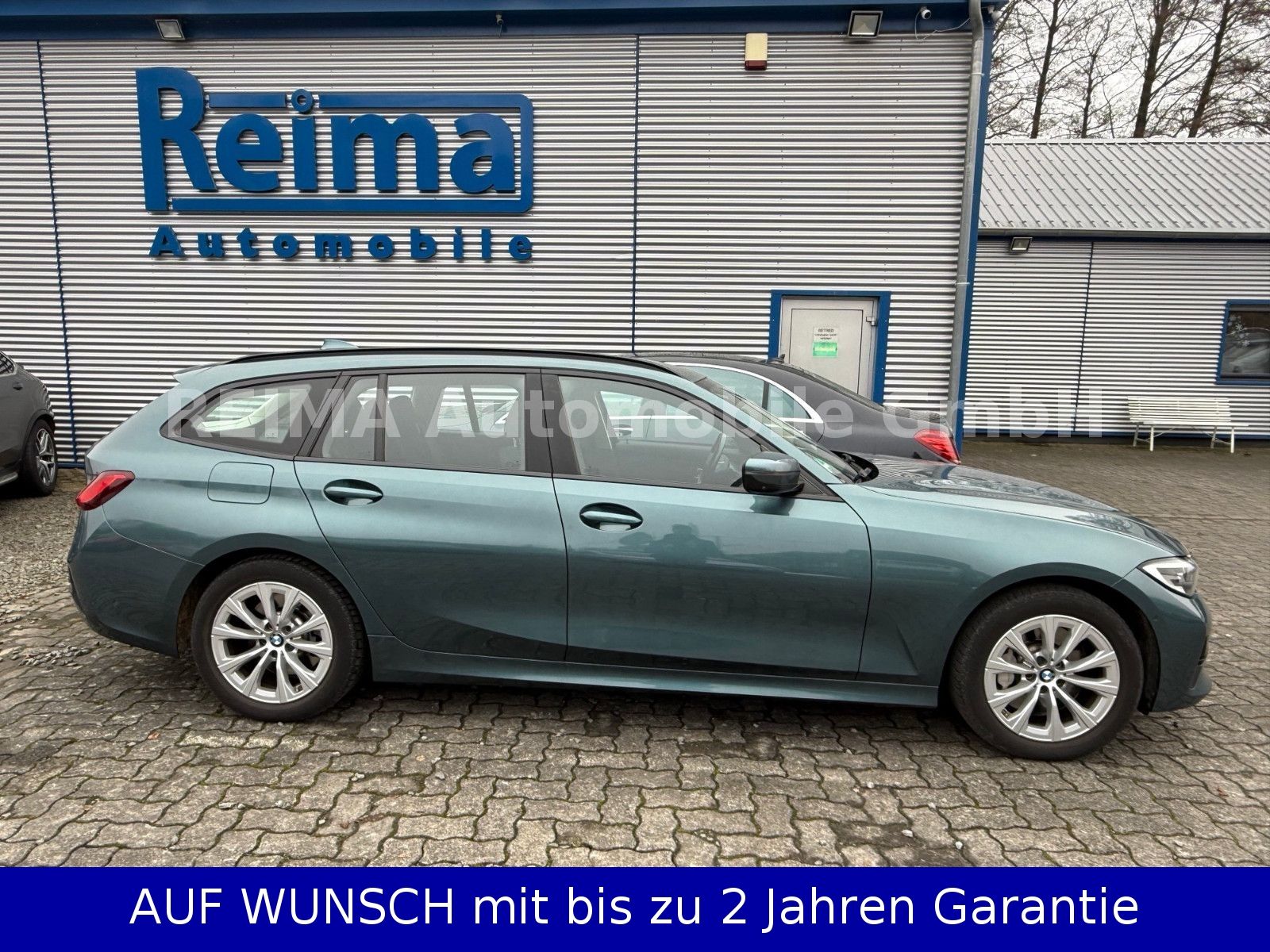 Fahrzeugabbildung BMW 330e Touring, LED, 360°, Navi