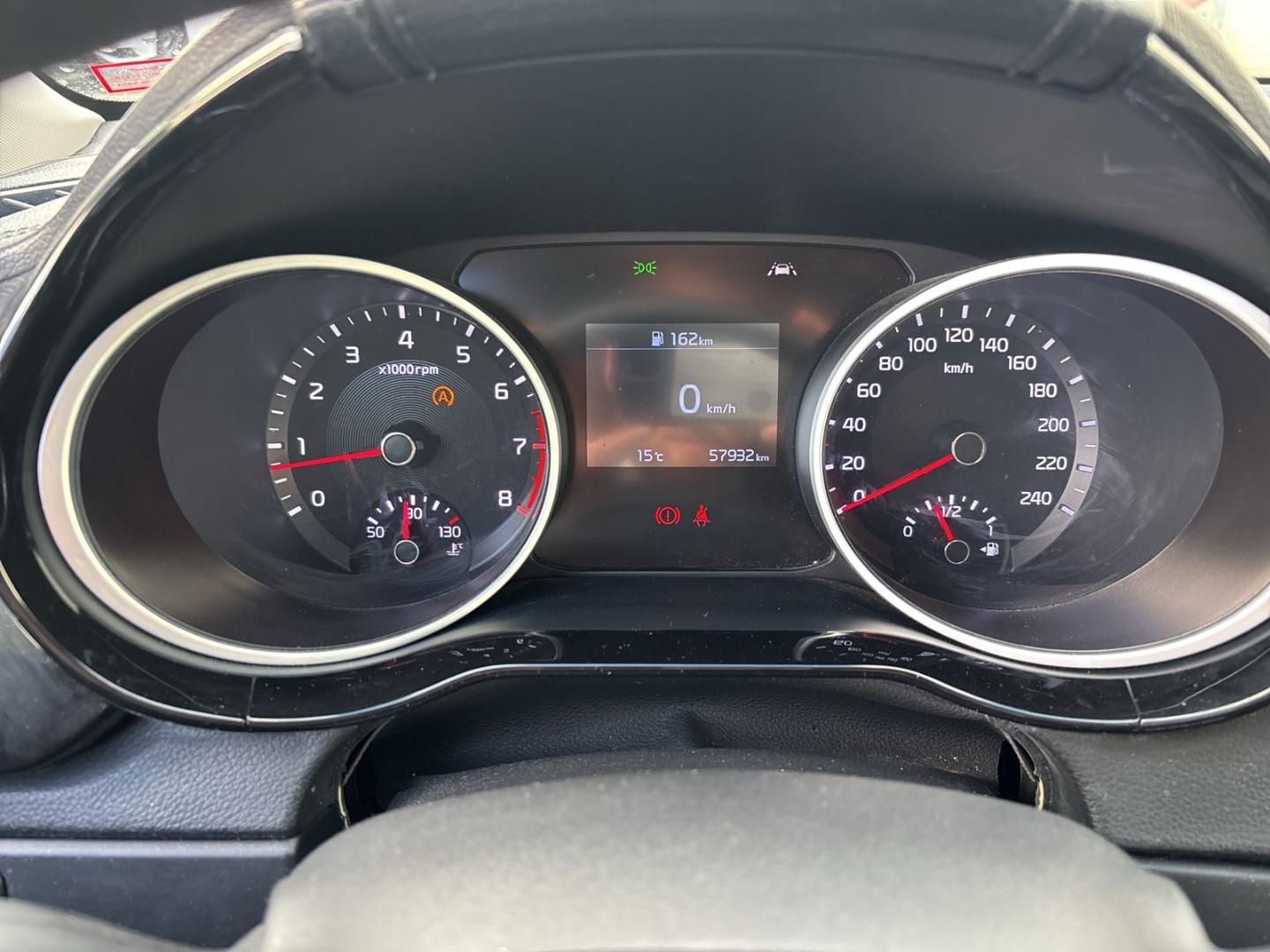 Kia Ceed_sw Vision 1.4 T NAV KOMF CarPlay Android Au