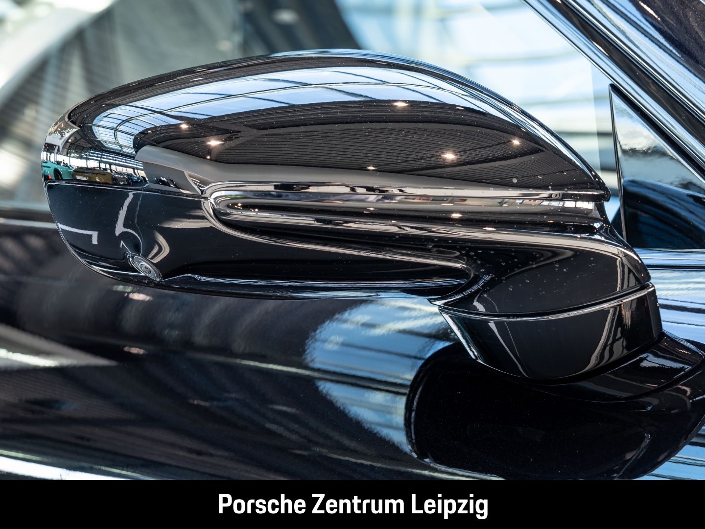 Porsche Taycan 4 Black Edition Massage HD HA-Lenkung HUD foto 11