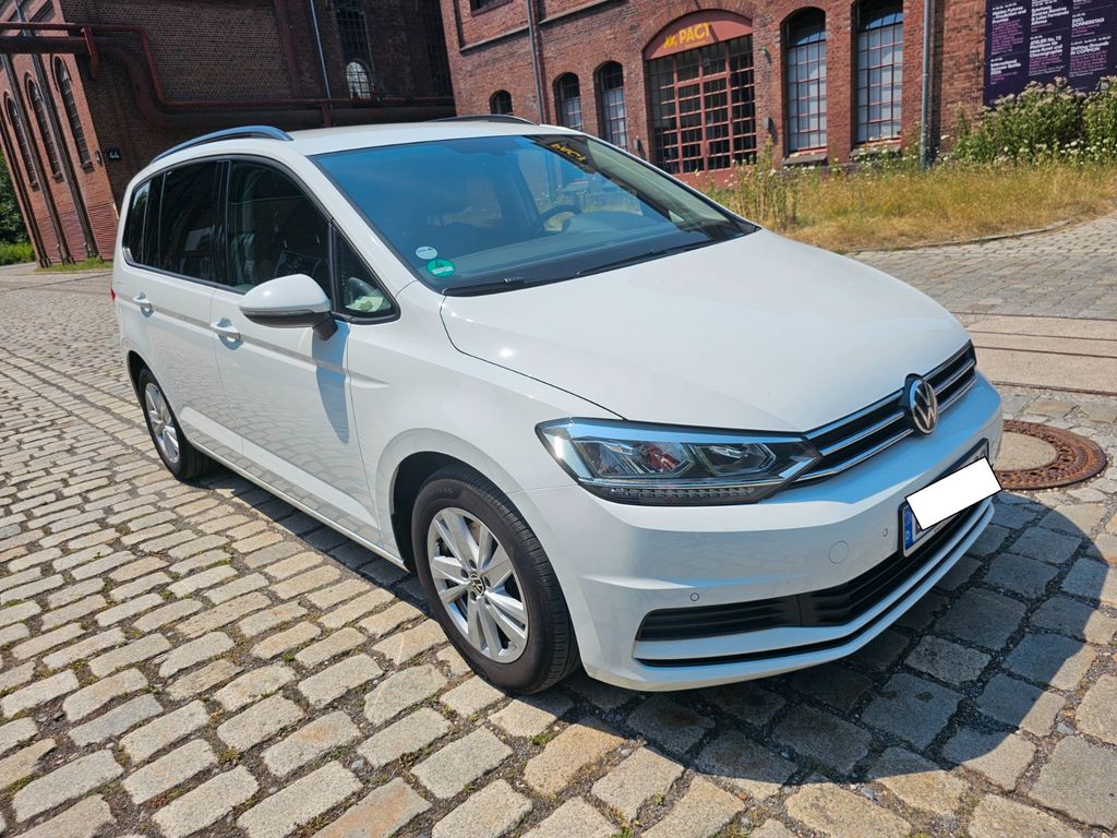 Image of Volkswagen Touran