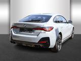 BMW i4 eDrive40 M Sportpaket Innovationsp. Klimaaut. - mit Elektro-Antrieb: Alcantara, mit Navigationssystem