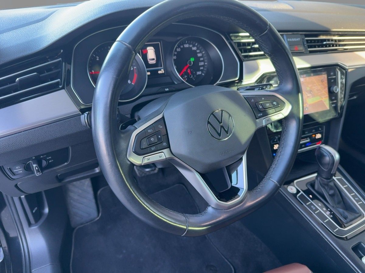 Volkswagen Passat Variant - Bild 13