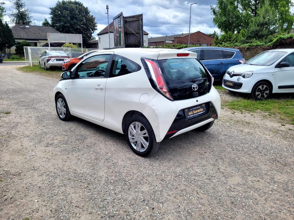 Toyota Aygo (X)