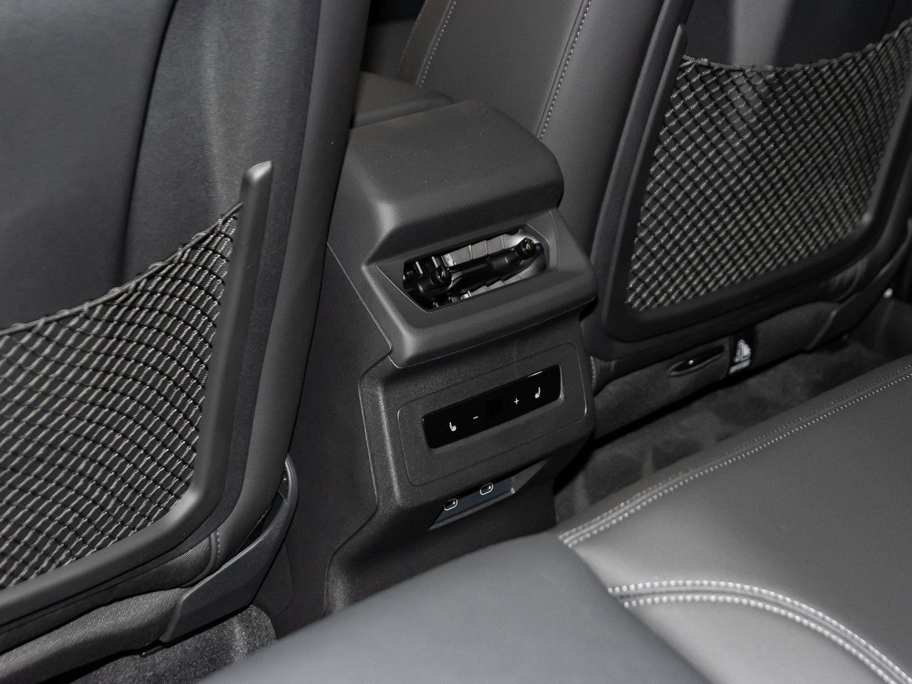 Audi Q6 e-tron - Bild 16