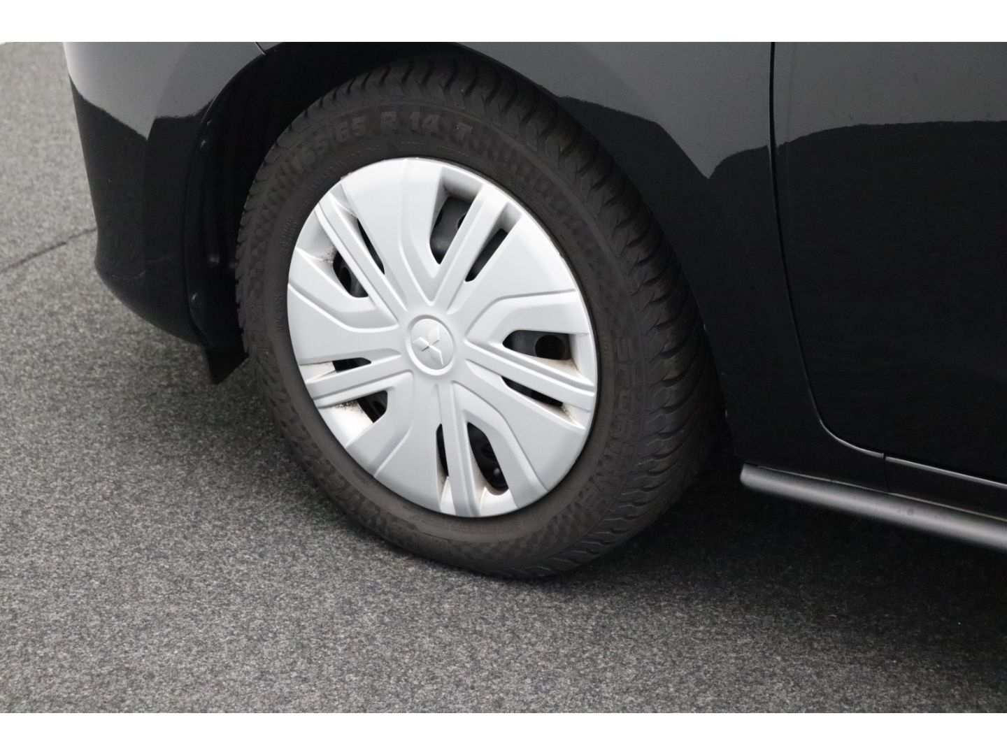Fahrzeugabbildung Mitsubishi Space Star 1.2 Spirit Garantie