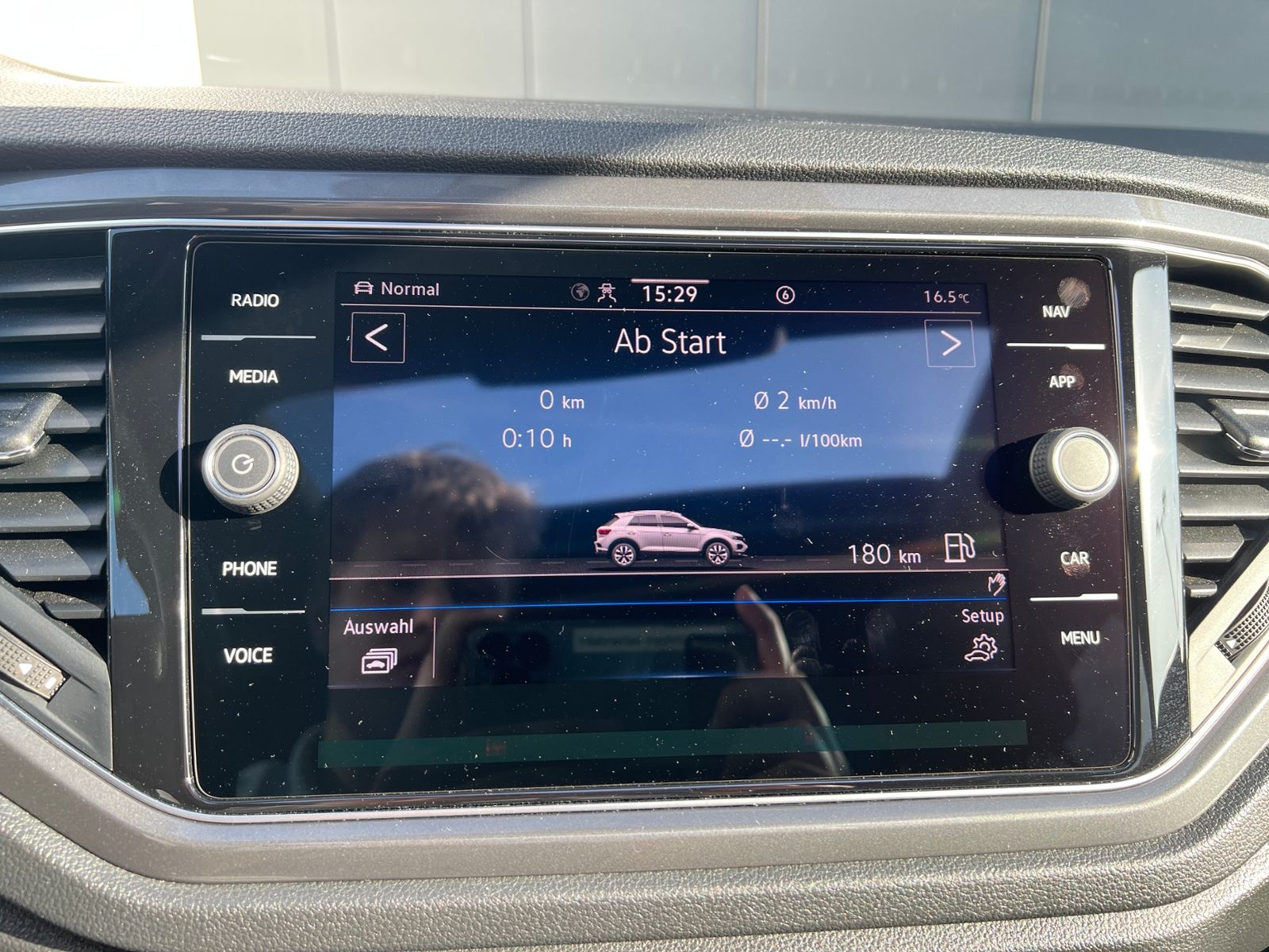 Fahrzeugabbildung Volkswagen T-Roc Sport 1.5 TSI DSG R-Line *AHK, Panoramadac