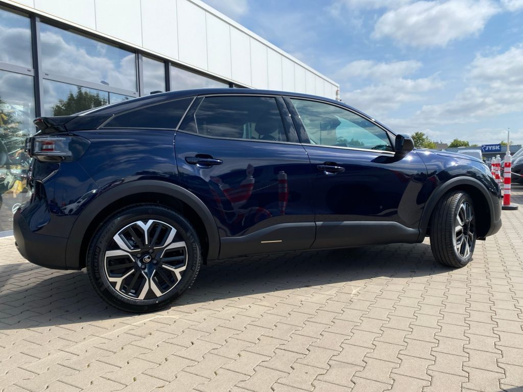 Fahrzeugabbildung Citroën C4 Hybrid 145 Automatik MAX *Winter-Pak*Alcantar