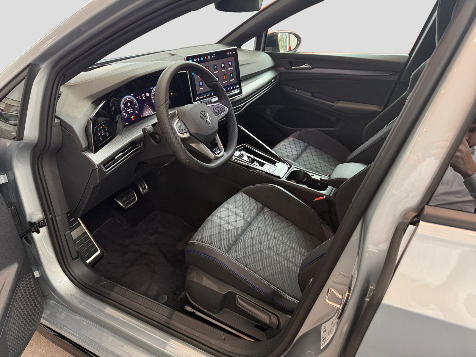 Volkswagen Golf - Bild 10
