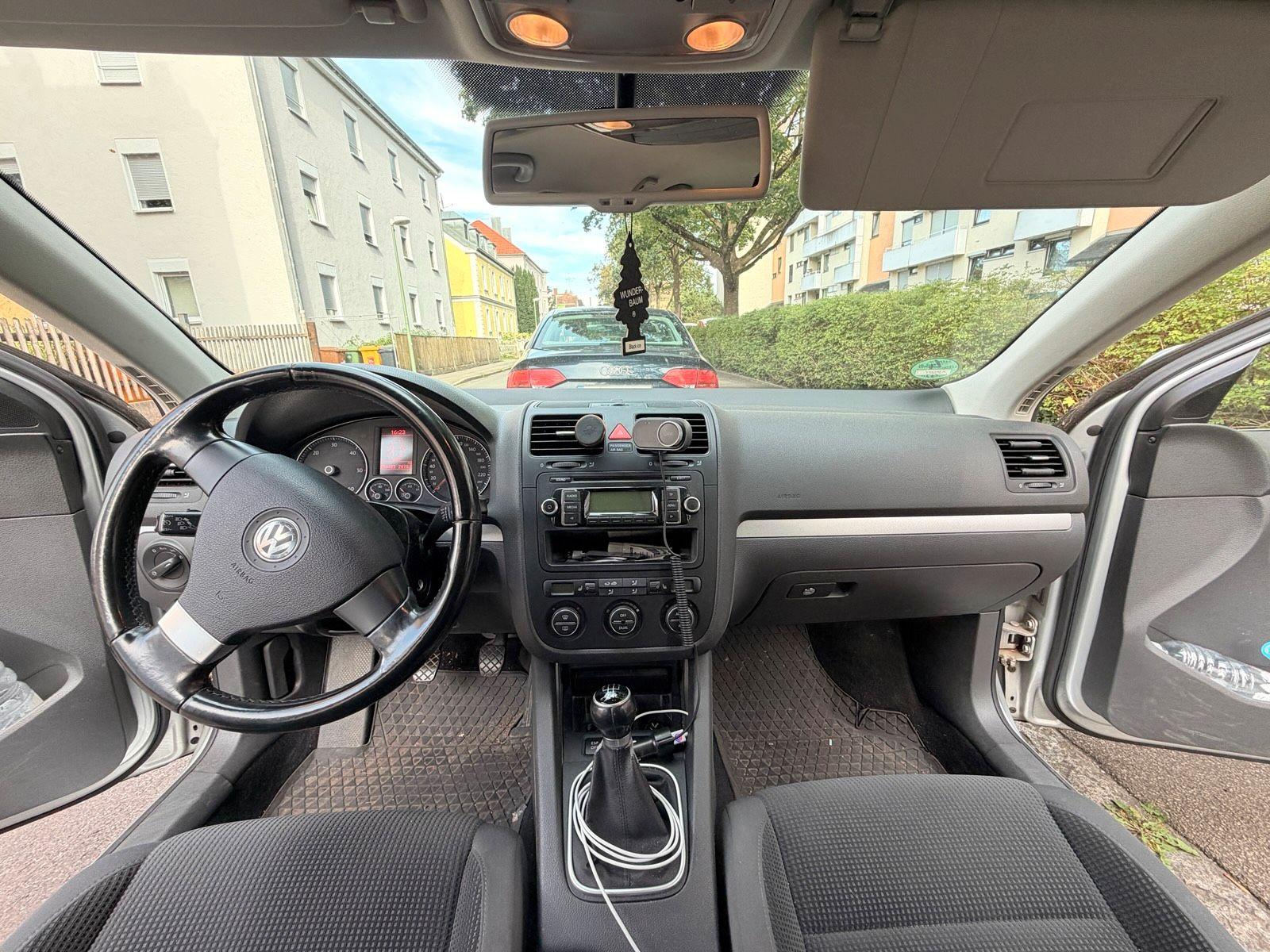 Volkswagen Golf 2009 — photo 5