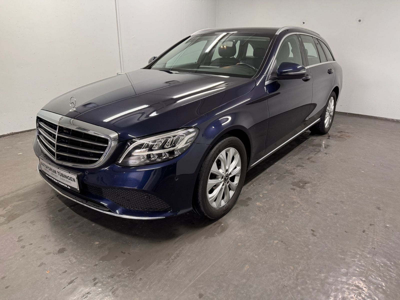 Fahrzeugabbildung Mercedes-Benz C 220 d T Autom. *AVANTGARDE*LUXURY*NAVI*SH*