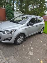 Hyundai i 20 Bj:2014 ,71000 km. TÜV neu - Hyundai i20 in Bielefeld