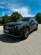 Mercedes-Benz GLC 200 4MATIC Autom. - AMG Line - Mercedes-Benz GLC 200: Von Privat