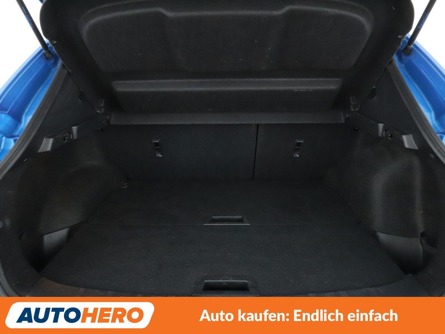 Nissan Qashqai 1.3 DIG-T N-Connecta Aut*NAVI*LED*TEMPO*