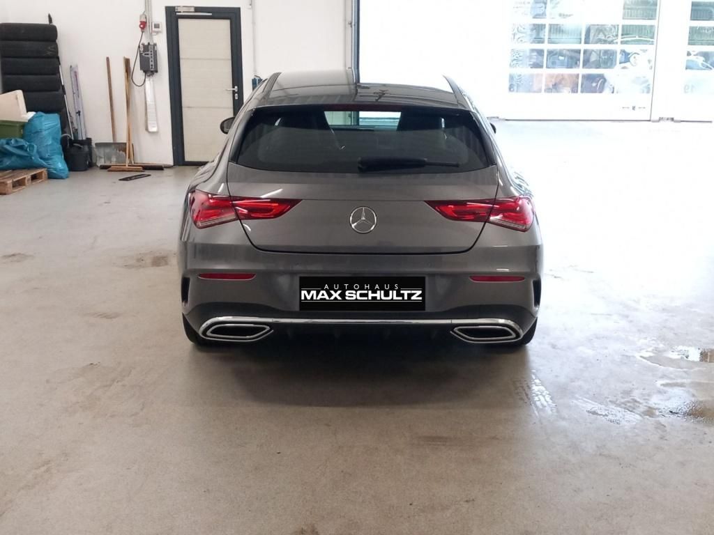 Fahrzeugabbildung Mercedes-Benz CLA 180 Shooting Brake *Navi*SpurH*LED*CarPlay