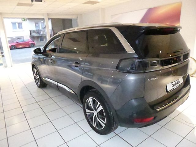 5008 Roadtrip Automatik 7-Sitzer