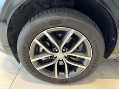 Foto Nummer 8: LAND ROVER Discovery Sport