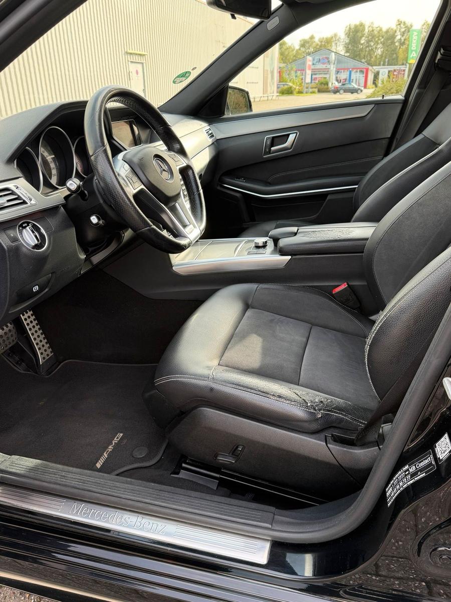 Mercedes-Benz E250 2014 — photo 10