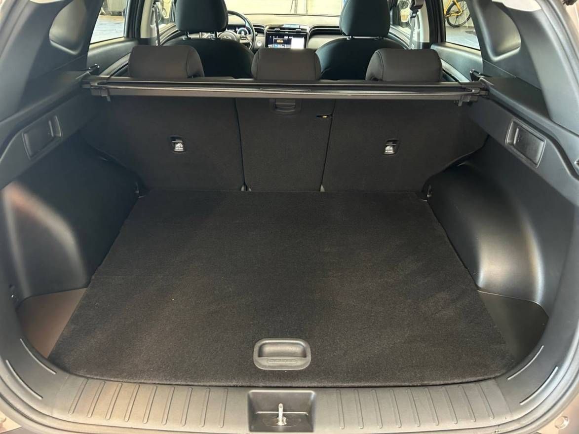 Fahrzeugabbildung Hyundai NEW Tucson 1.6 CRDi el. Heckklappe