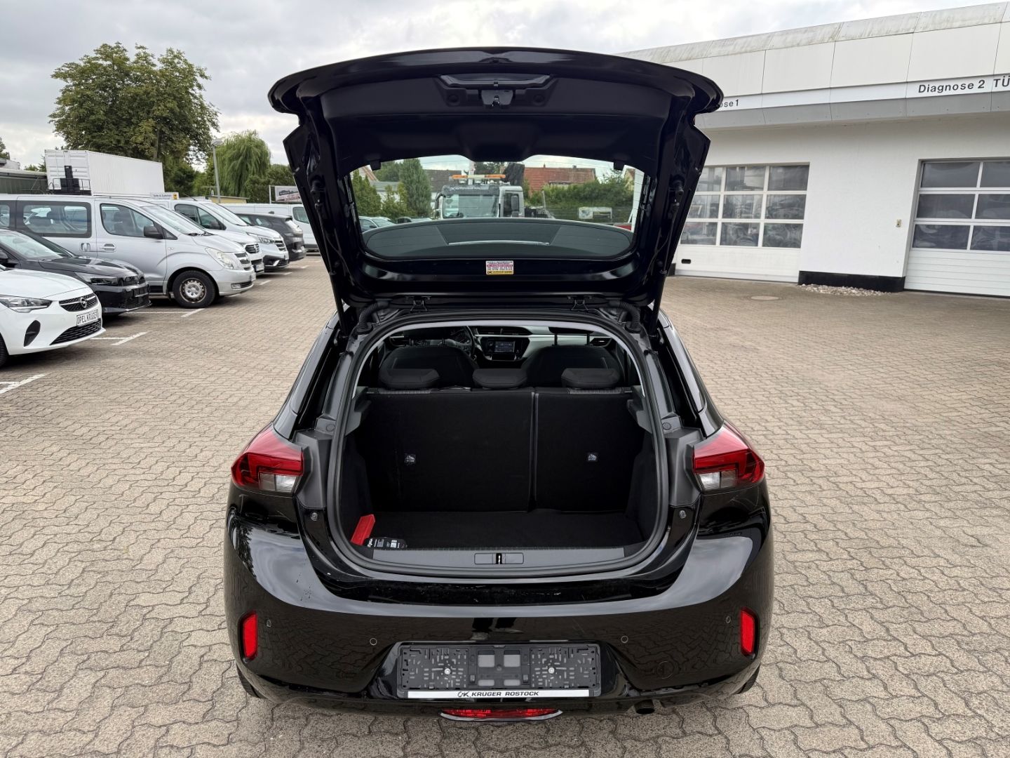 Fahrzeugabbildung Opel Corsa F Edition 1.2 SHZ+LHZ+PDC im Top Zustand